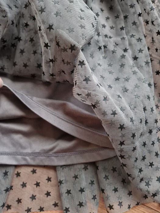 Spodniczka tiulowa w gwiazdy 140 H&M