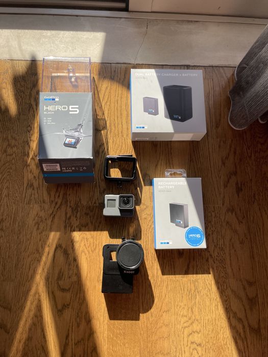 Gopro Hero 5 Black + acessórios
