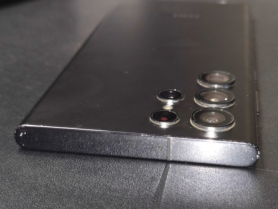 Używany - Samsung Galaxy S22 Ultra 256GB Czarny - GSM Baranowo