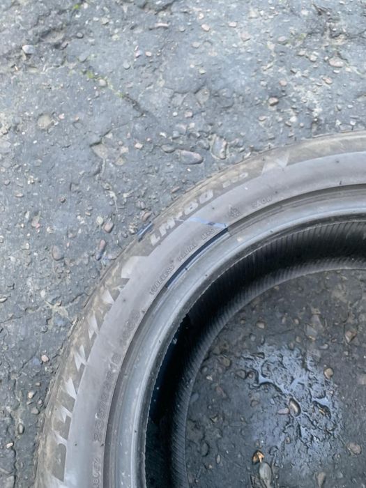 Шини 235/55 R18 Bridgestone зима 2022 рік,6,2/6,8 ми