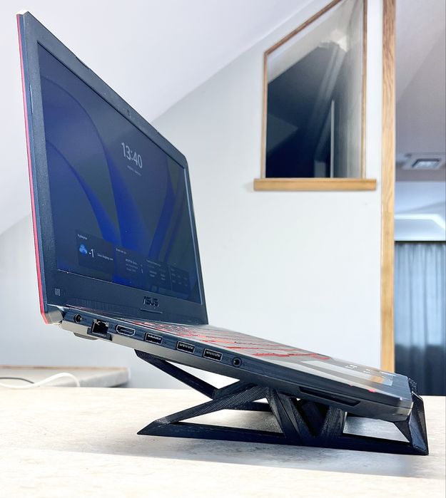 Підставка під ноутбук