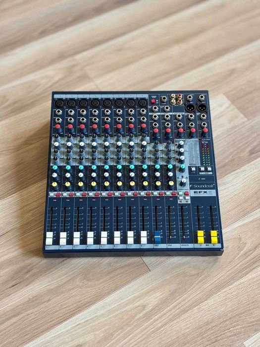 Мікшерний пульт - Soundcraft EFX8