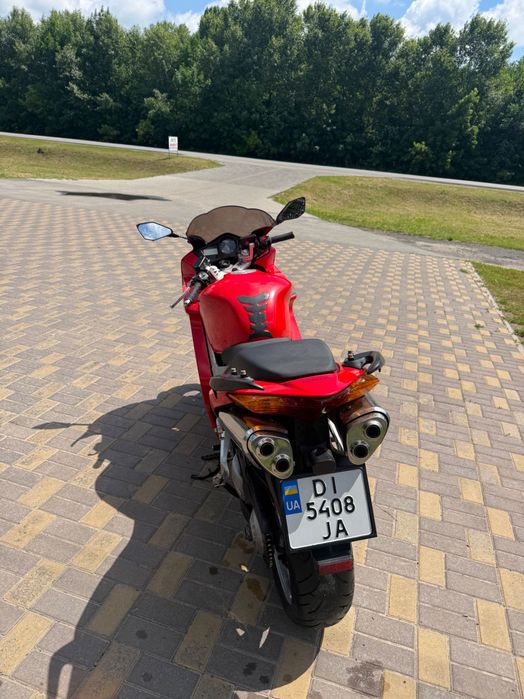 Honda VFR 800 !