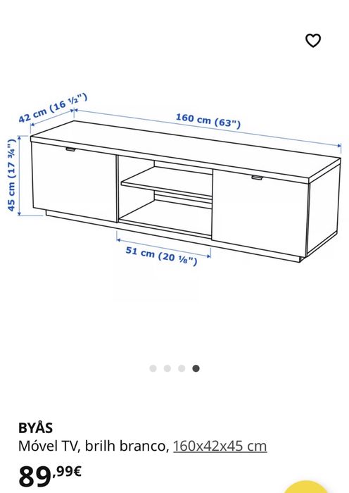 Móvel de Televisão Branco com Arrumação