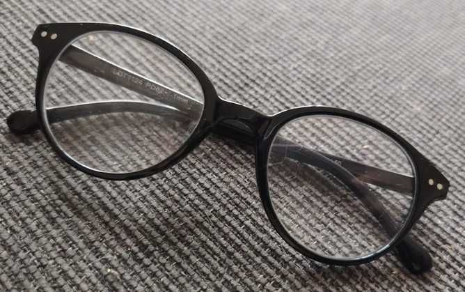 Loto Medic_Okulary ( +1 )_Klasyk_Czarne_Okazja