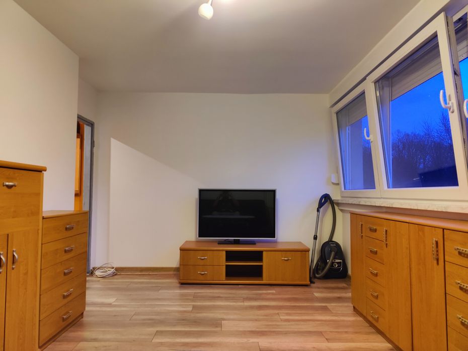 Kawalerka 1 piętro niskie koszty