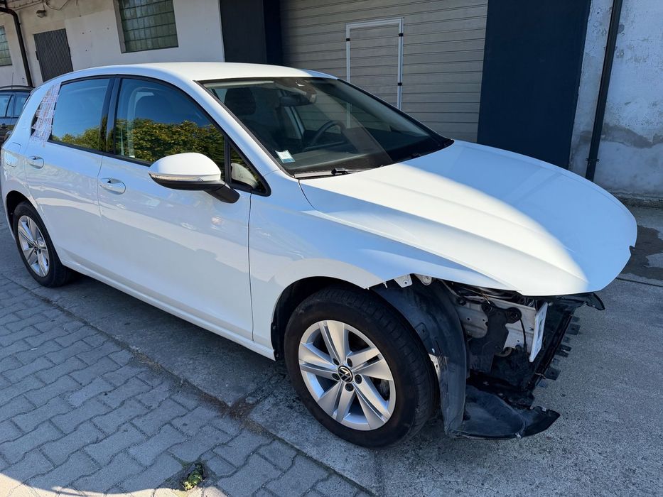 Volkswagen Golf 2023r. 2.0tdi asystent nawi kamera świeżo sprowadzony ZADBANY OKAZJA!!