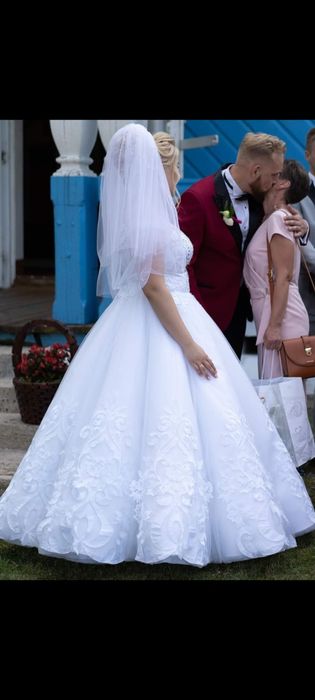 Suknia ślubna 38/40/42