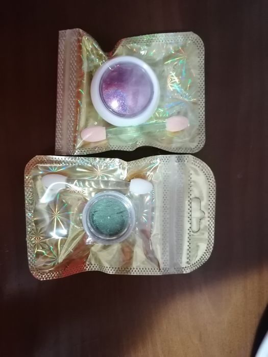 Pós para unhas coloridos tipo espelho