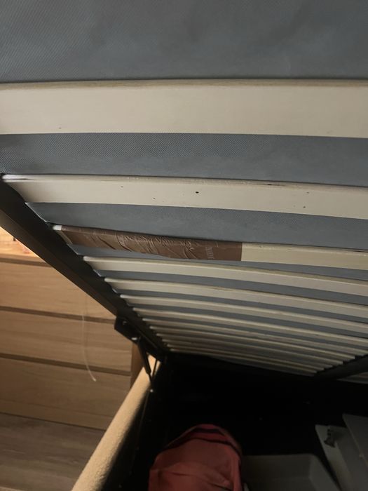 Cama casal 140x200