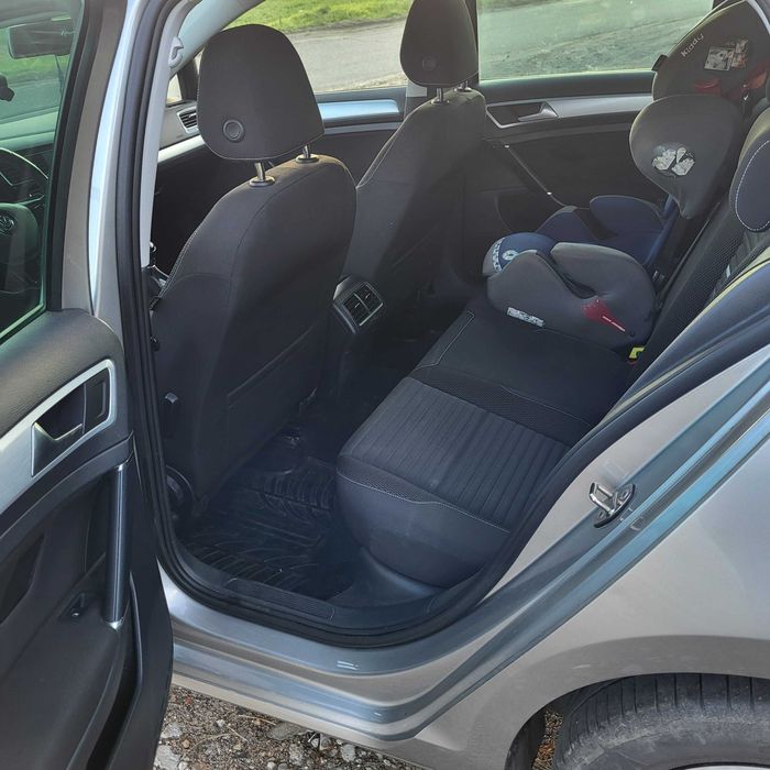 Volkswagen Golf VII