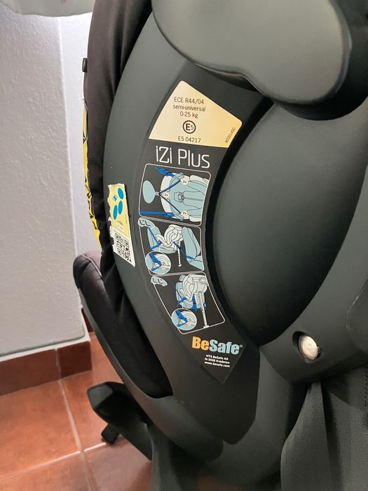 Cadeira auto Besafe Izi plus