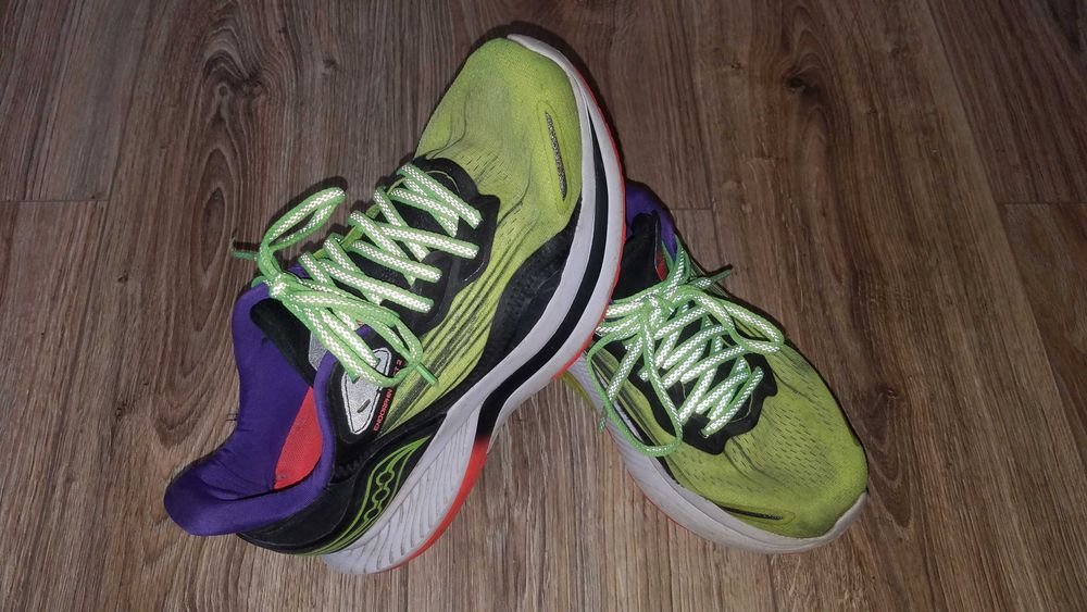 Buty SAUCONY Endorphin Shift 2 39/40 25cm sportowe do biegania lekkie