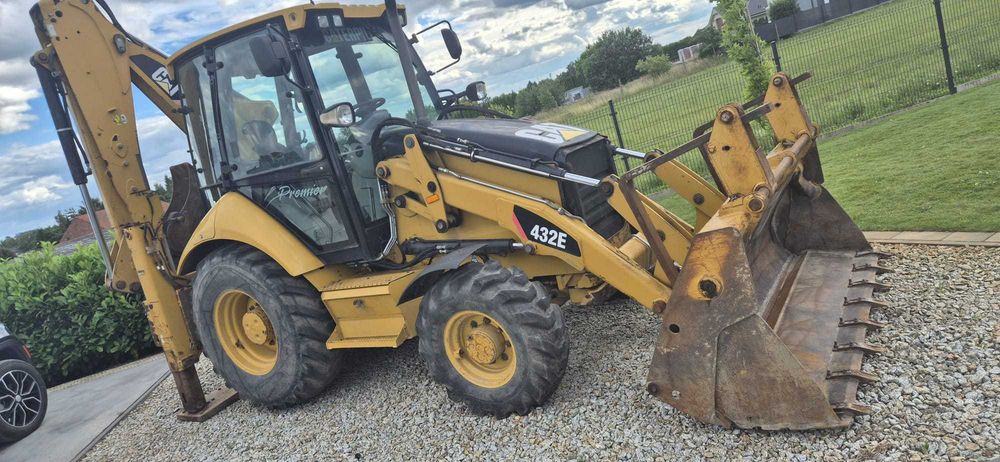 Caterpillar CAT 432E Premier 2011r. | 74,5 kW | Koparko-ładowarka