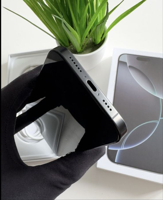 Iphone как Новый 16 Pro Max 256gb black titanium