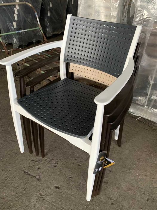 Садовая мебель, терасная мебель, стільці, крісла для ресторанів.