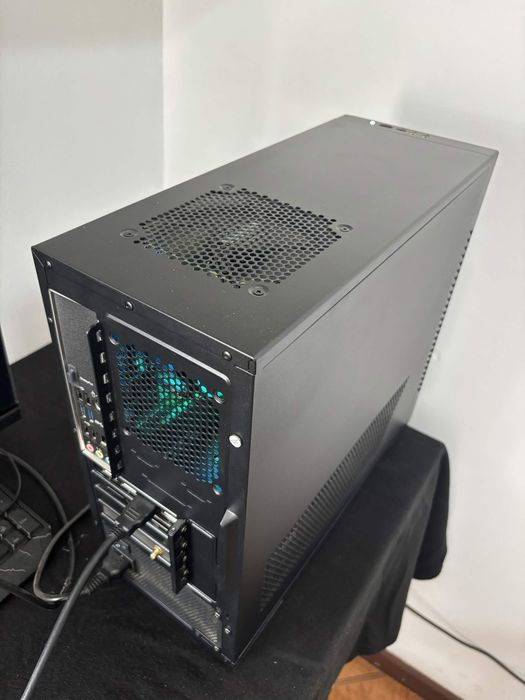 Desktop Gaming MSI RTX 4060 8GB | i5-14400F | 16GB DDR5 | Como Novo