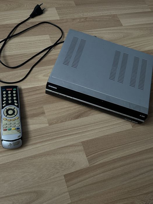 Супутниковий ресивер Openbox X-540