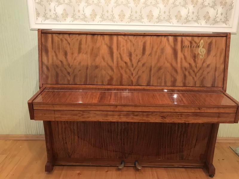 Продається Піаніно