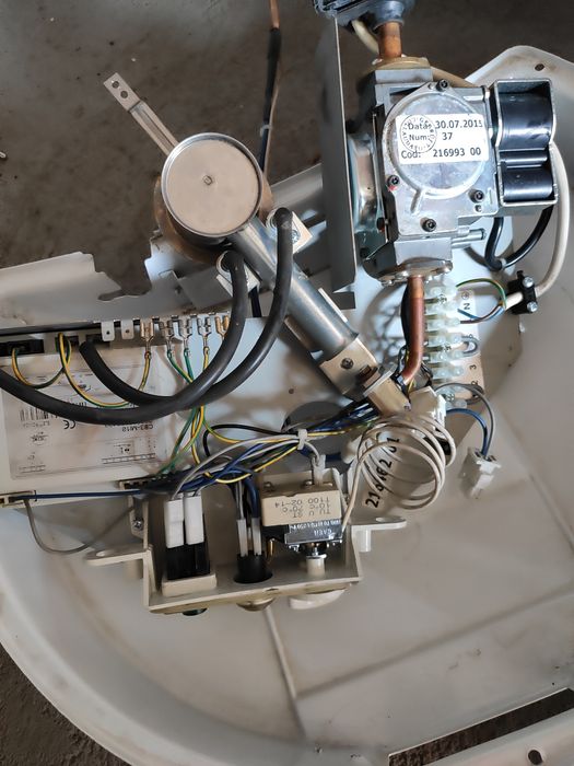 Moduł zapłonowy palnik podgrzewacz Ariston 80V CA-E na części