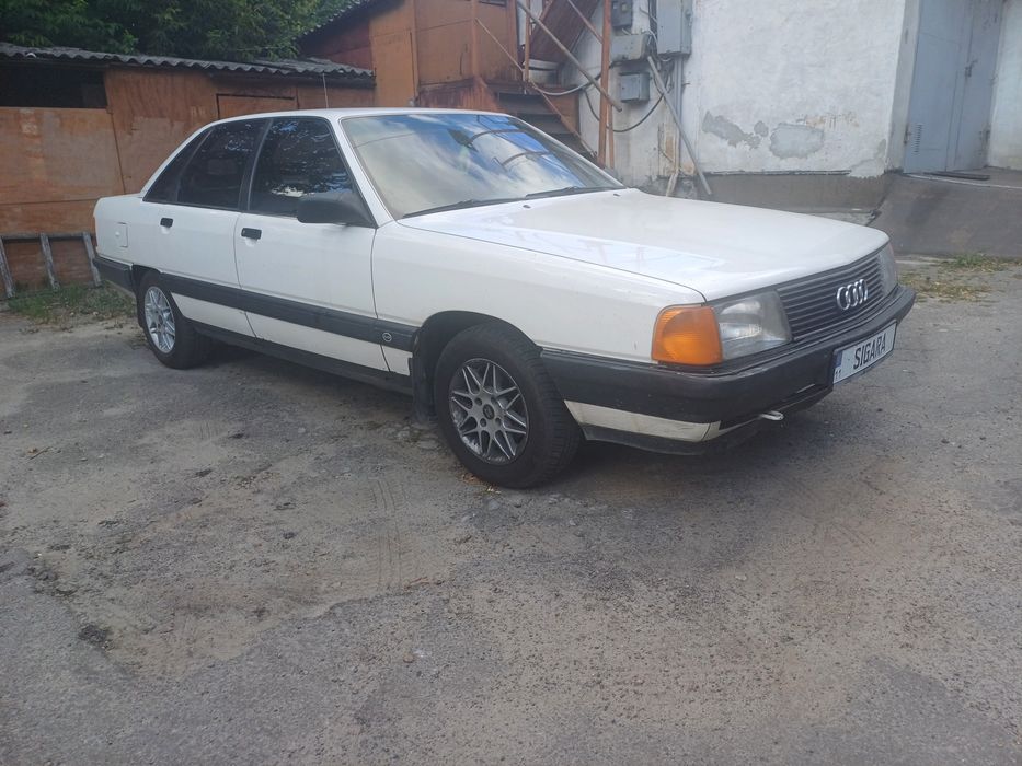 Продаю Ауді 100 с3