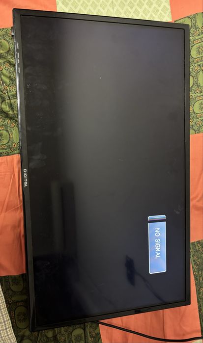 Телевизор DIGITAL 1000 грн