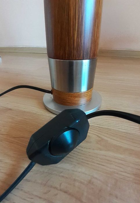 Lampa wysoka stojąca
