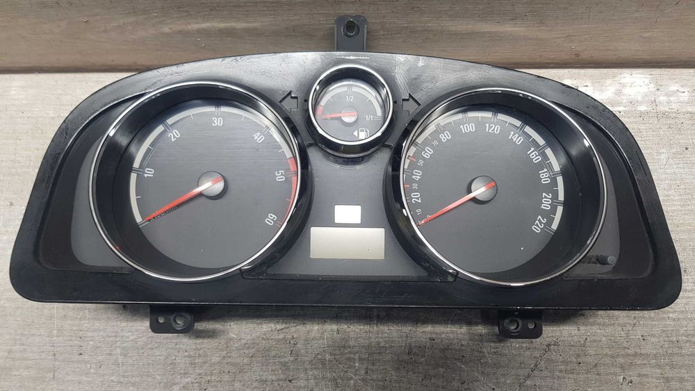 Панель приладів(спідометр,приборка) Opel Antara 2006-2015p. 2.0CDTI
