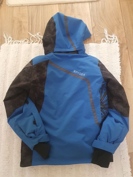 Piękna kurtka narciarska firmy Spyder 14 lat