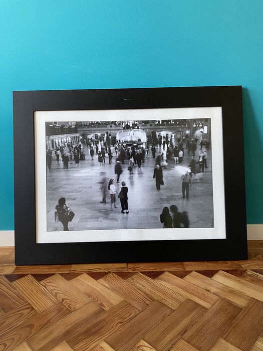 Selling a frame with a photograph of New York (90x67).