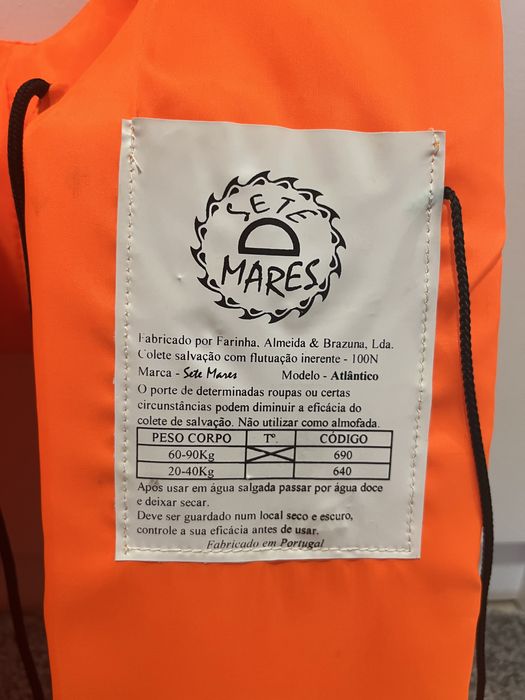 Life Vests / Flotation 60/90 kg64584256296707122