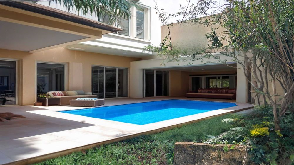 Quintinha com casa em ruínas para reconstrução – Quelfes, Olhão