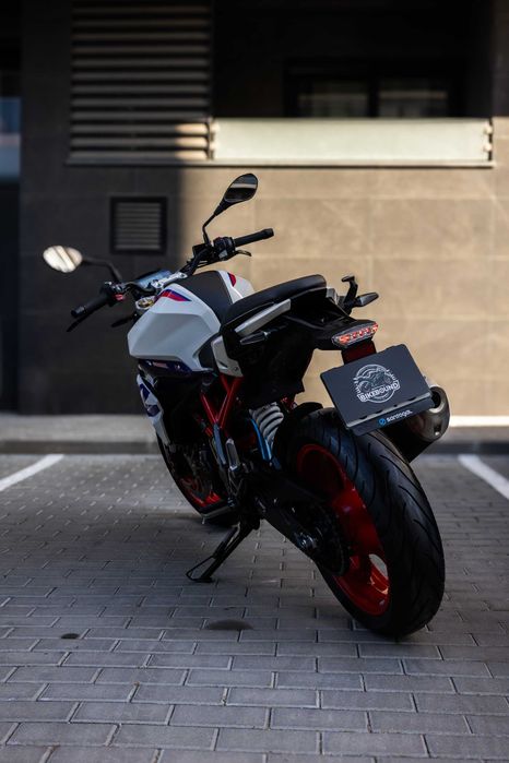 BMW G310R - Como Nova! Só 3.500kms!