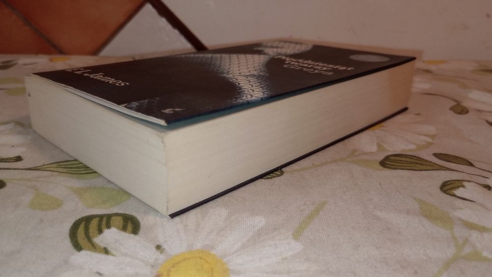 Pięćdziesiąt twarzy Greya. E. L. James