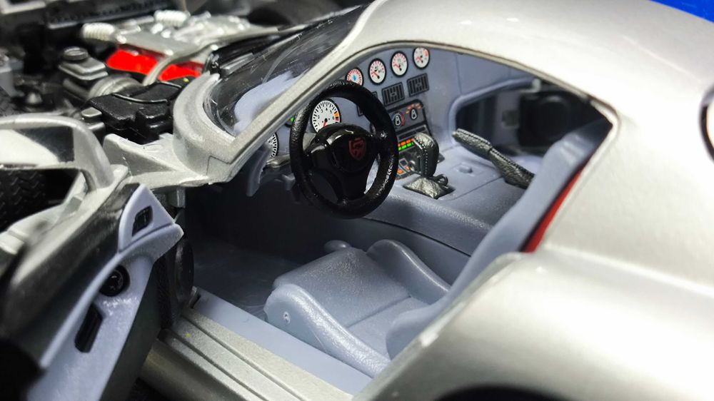 Модель авто 1.18 Dodge Viper GTS Coupe Grey (Bburago made in Italy)