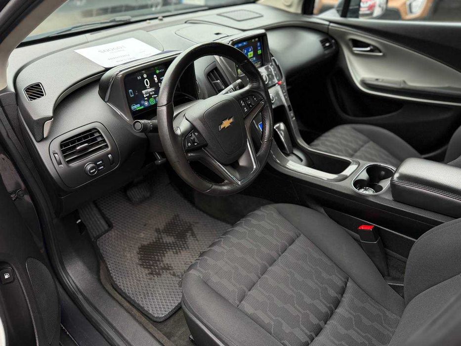 Chevrolet Volt 2014 плагін,гібрид