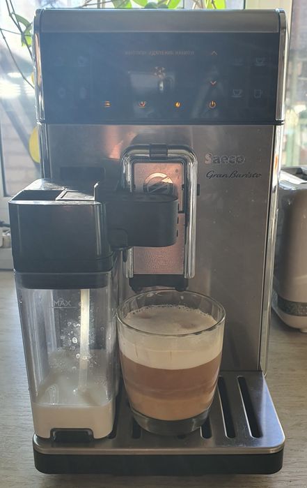 Кофемашина Saeco GranBaristo HD8965, б/у, состояние хорошее