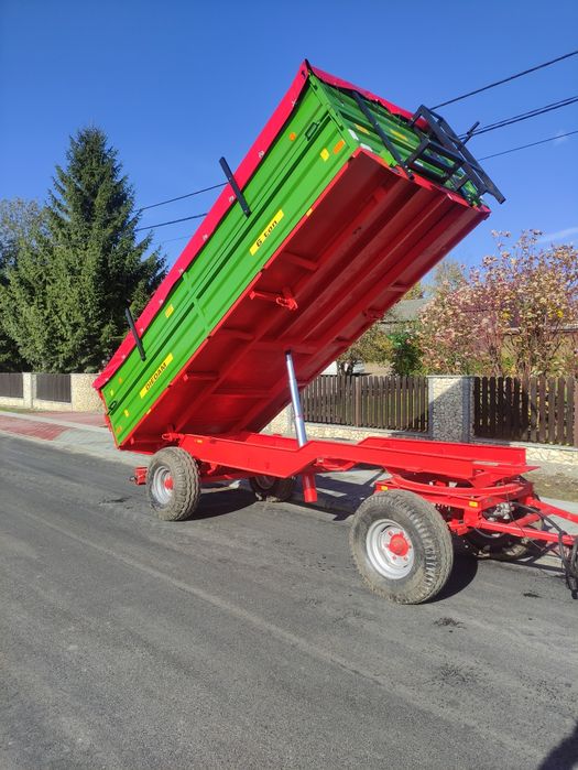 Przyczepa wywrotka kiper trzy stronny DIADEM ( Pronar krone d47 d55)