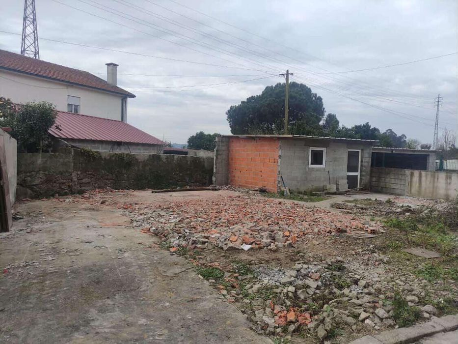 Faço remoçao de entulho