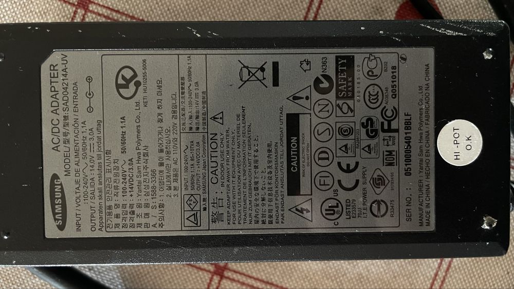 Monitor Samsung SyncMaster CX718T 2006