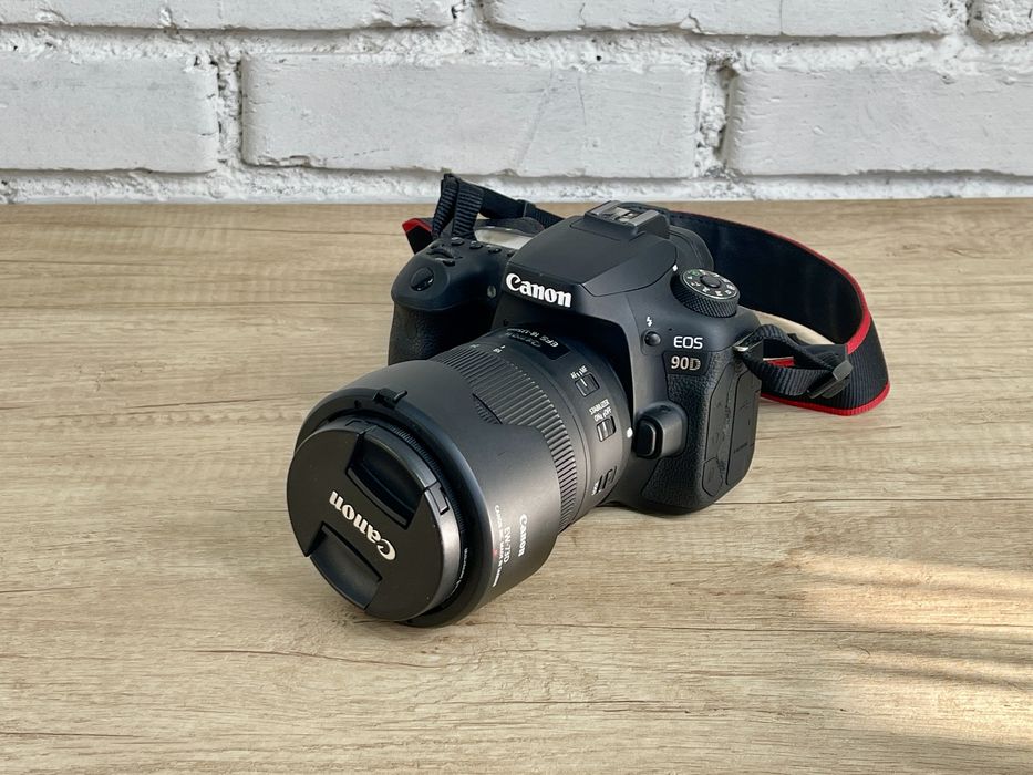 Професійний фотоапарат Canon EOS 90D Kit 18-135mm | Як новий, без нюансів