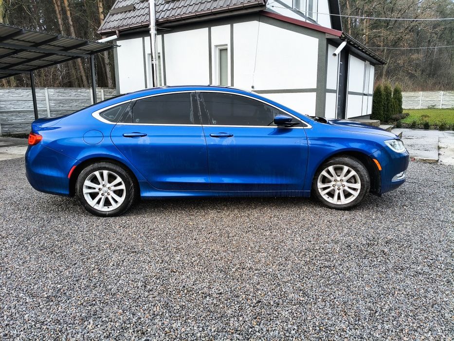 Chrysler 200 limited