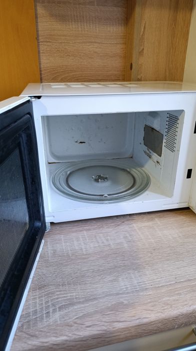 Микроволновая печь микроволновка Saturn