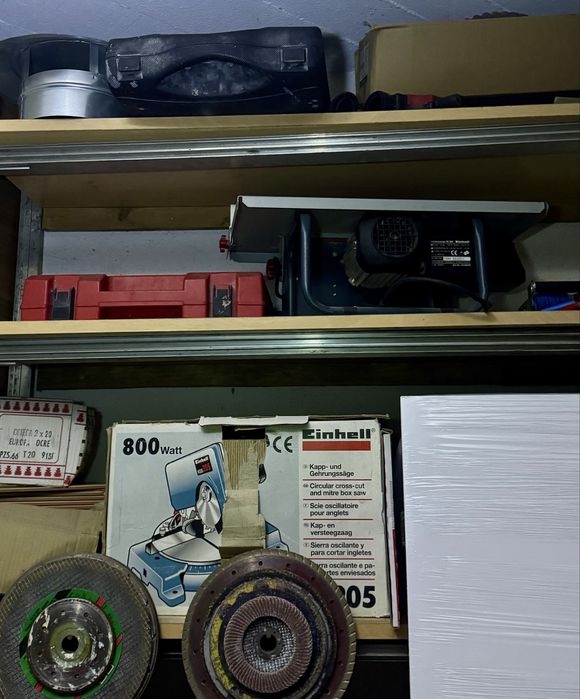 Recheio de ferramentas e máquinas de construção civil (ler anuncio)