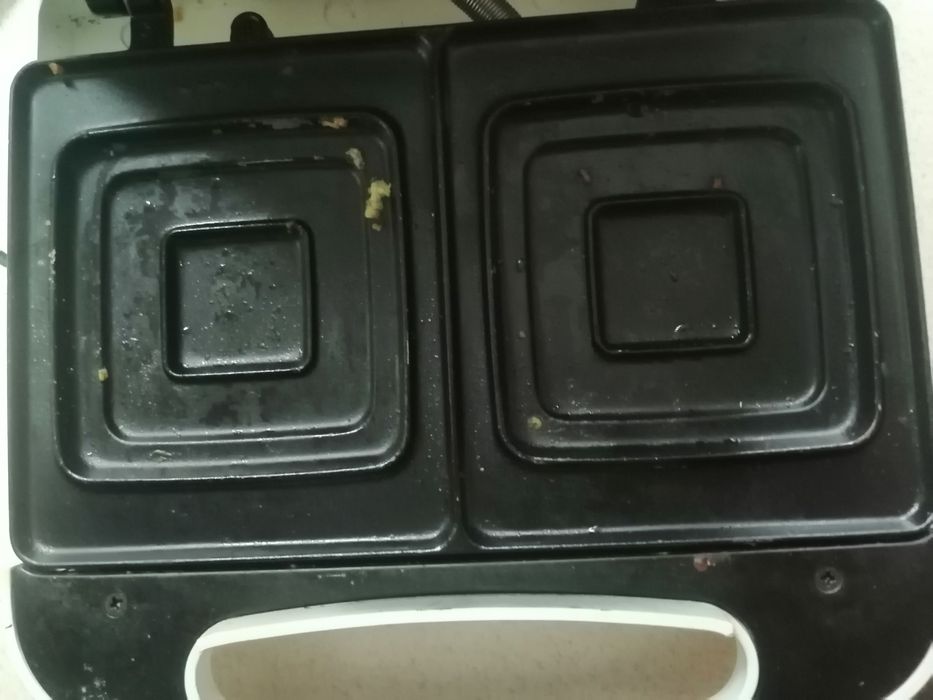 Opiekacz do grzanek.