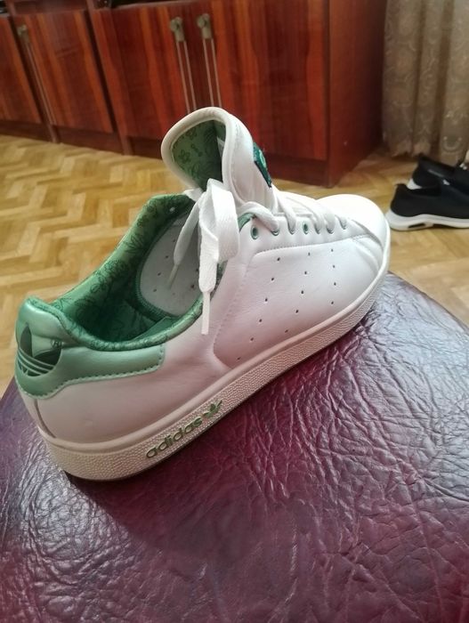Кросiвки Адидас р.40-41 модель STAN SMITH стан новий  м.Миколаiв