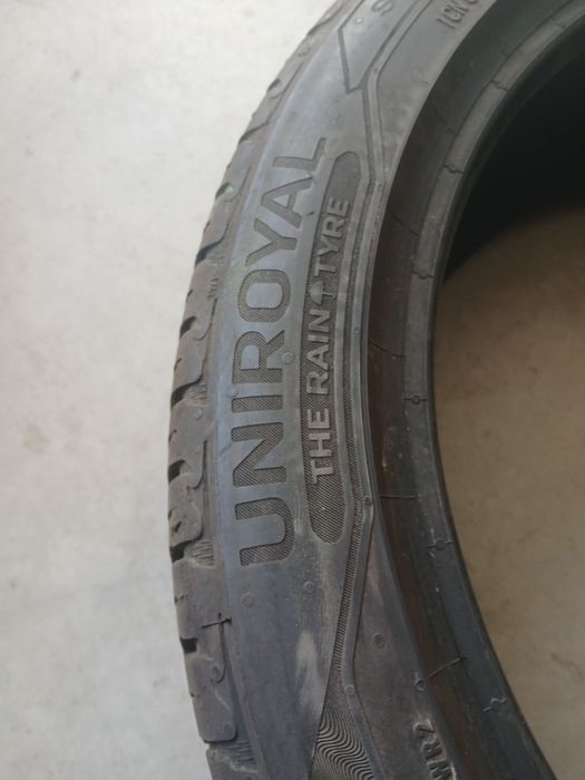 2 pneua 215 45 r17 uniroyal
