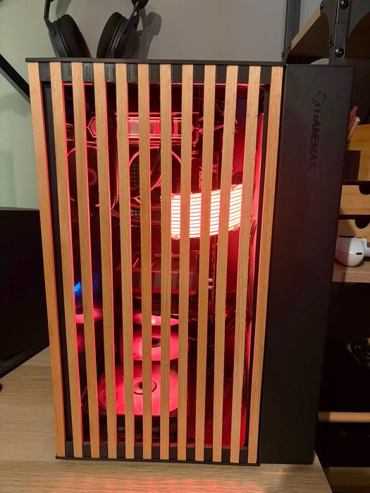 Gaming PC Personalizado | Ryzen 5 5600X | RX 9060 XT 16GB |