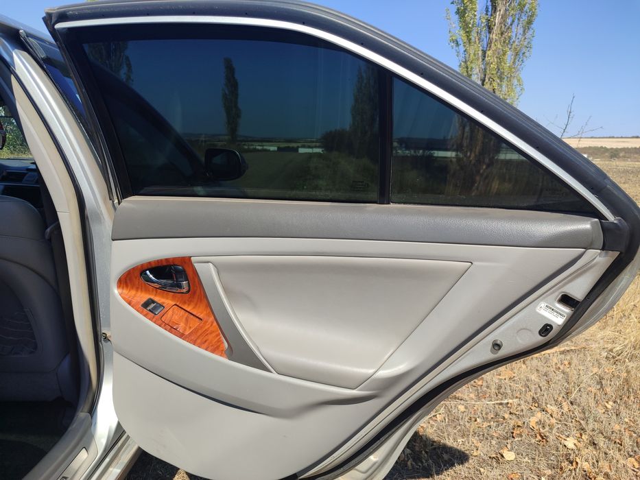 Продам автомобіль TOYOTA AURION