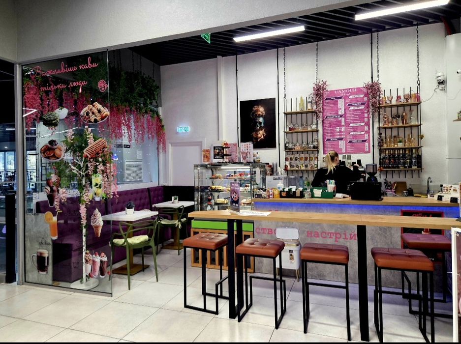 Працюючий прибутковий бізнес кав'ярня .